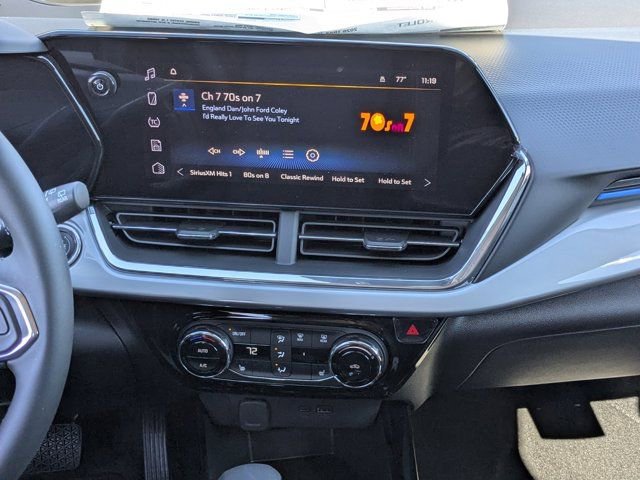 New 2026 Chevrolet Trax LT w/ Driver Confidence Package image 18