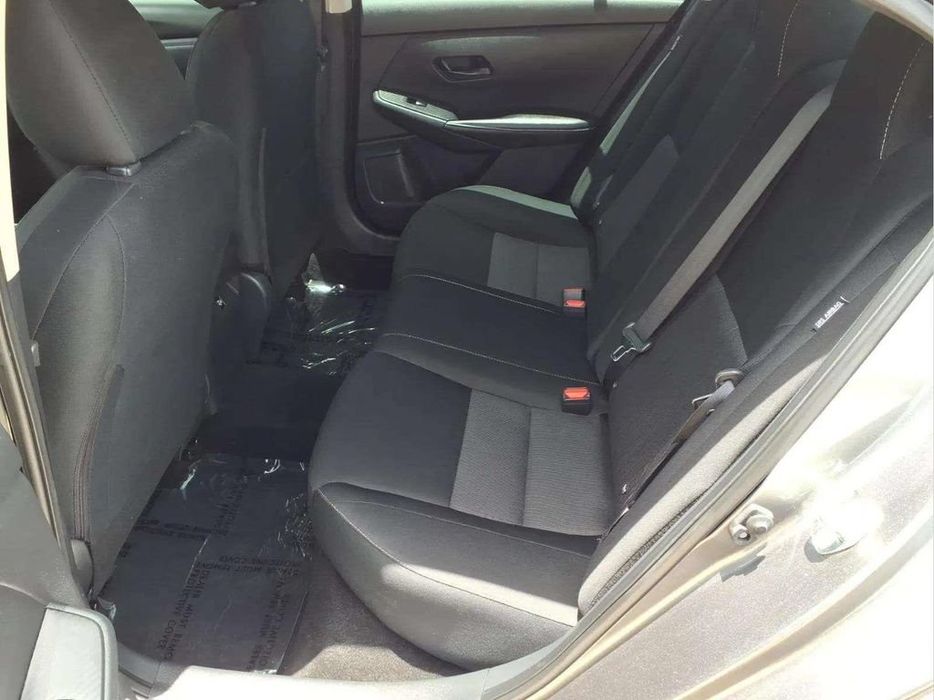 Certified 2024 Nissan Sentra SV FWD image 13
