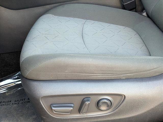 Used 2023 Toyota RAV4 XLE image 15