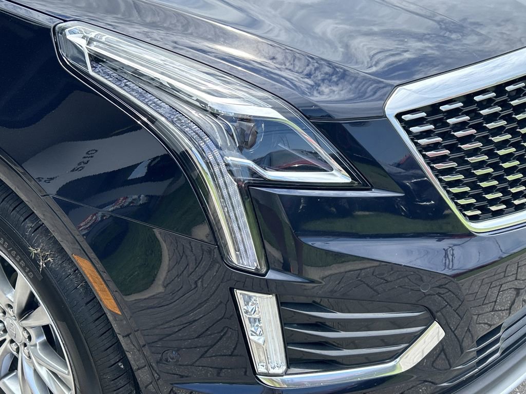 Used 2022 Cadillac XT5 Premium Luxury w/ Technology Package image 7