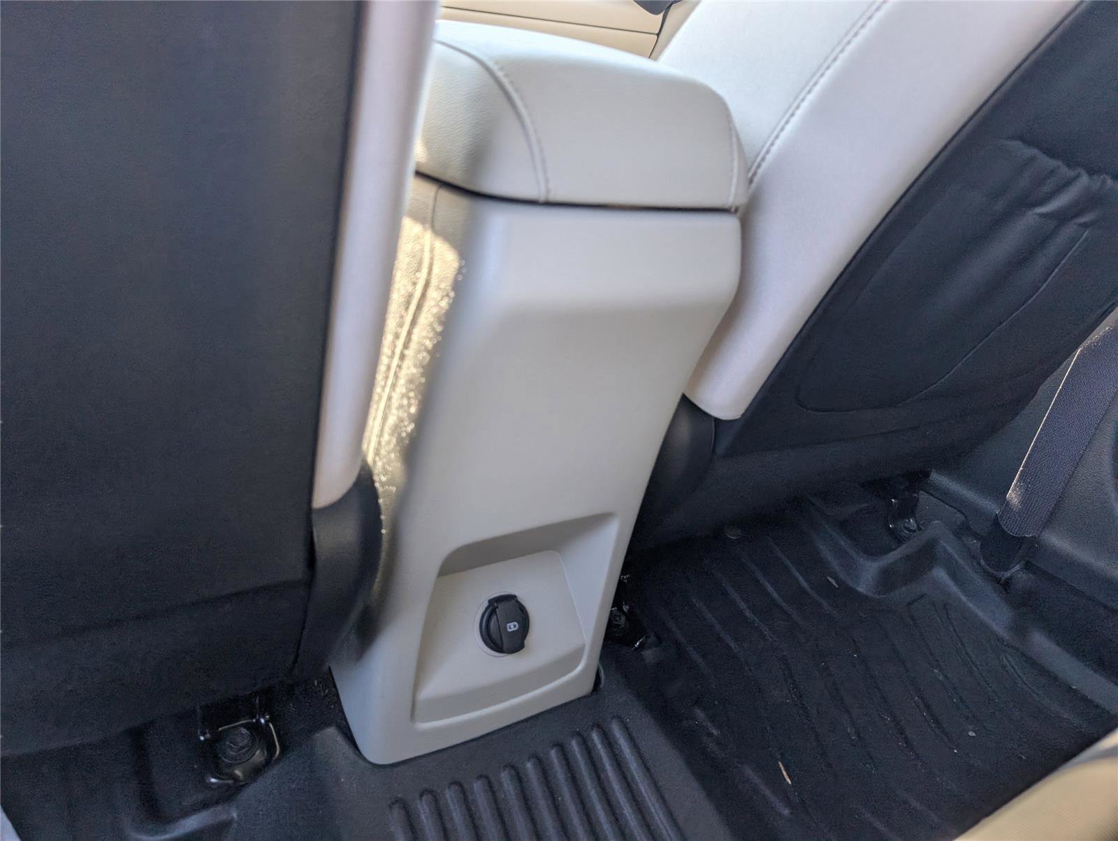 Used 2021 Kia Soul EX image 19