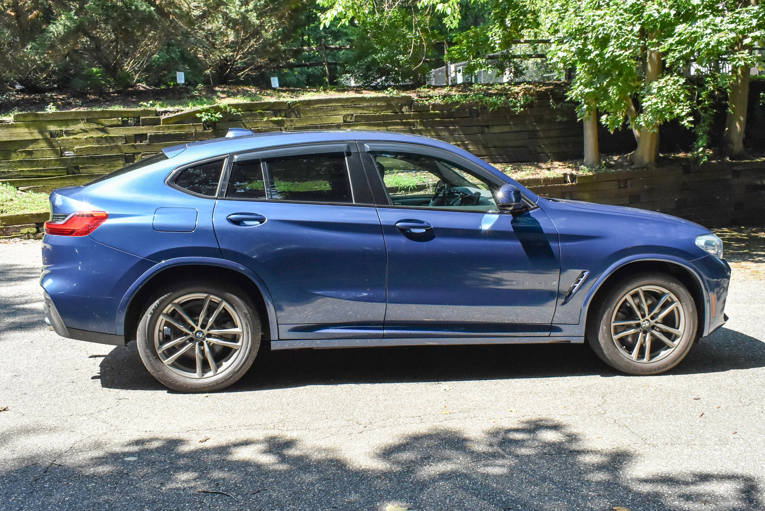 Used 2019 BMW X4 xDrive30i w/ M Sport Package 2 AWD/4WD image 9