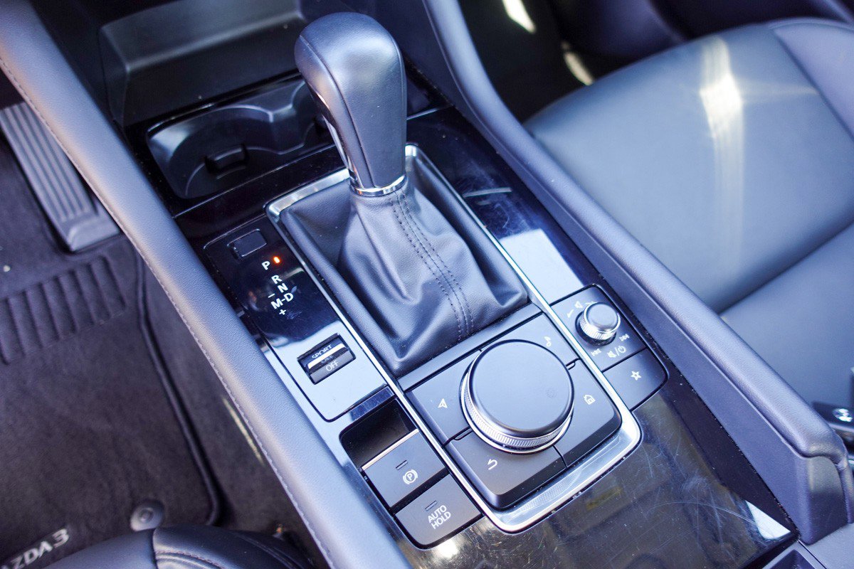 Certified 2025 MAZDA MAZDA3 s image 19