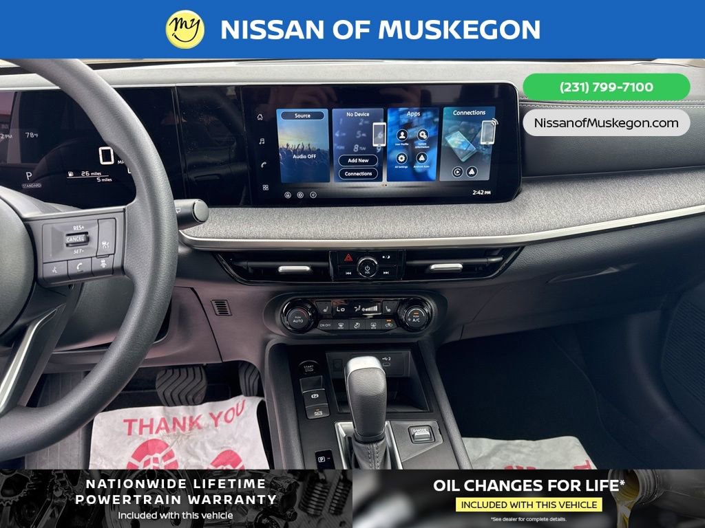 New 2026 Nissan Kicks SV w/ SV Premium Package image 17