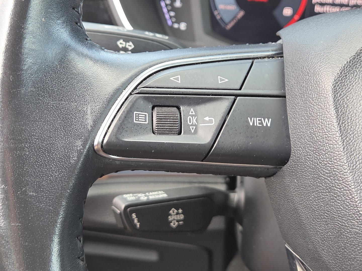 Used 2020 Audi Q3 2.0T Premium w/ Convenience Package AWD/4WD image 7