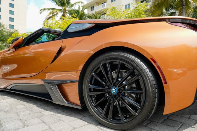 Used 2019 BMW i8 Roadster AWD/4WD image 18