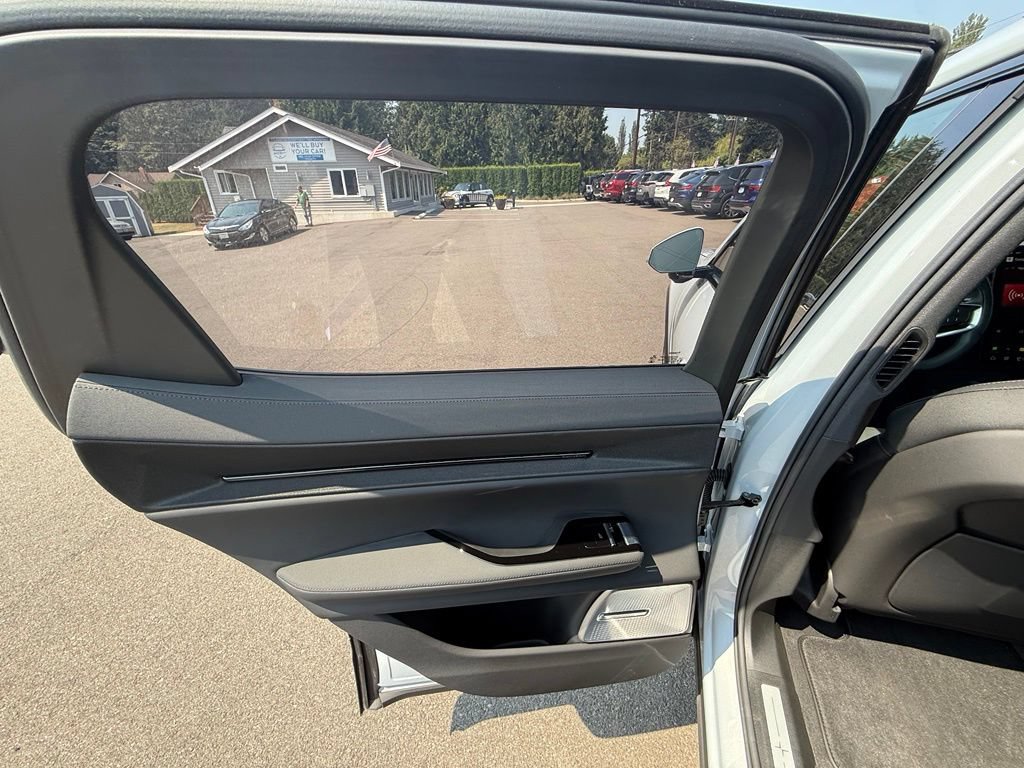 Used 2025 Polestar Polestar 3 AWD/4WD image 15