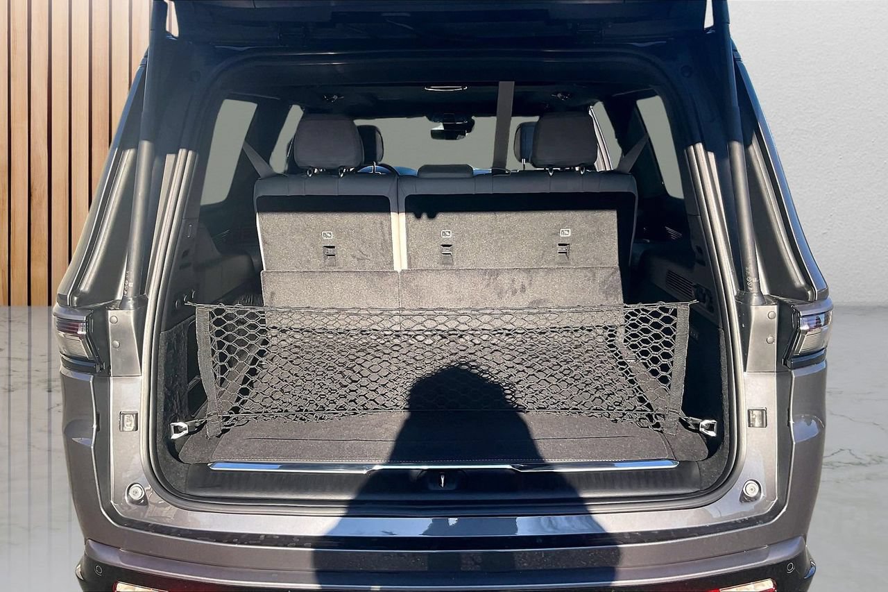 New 2026 Jeep Grand Wagoneer L Summit w/ Premium Group III AWD/4WD image 27
