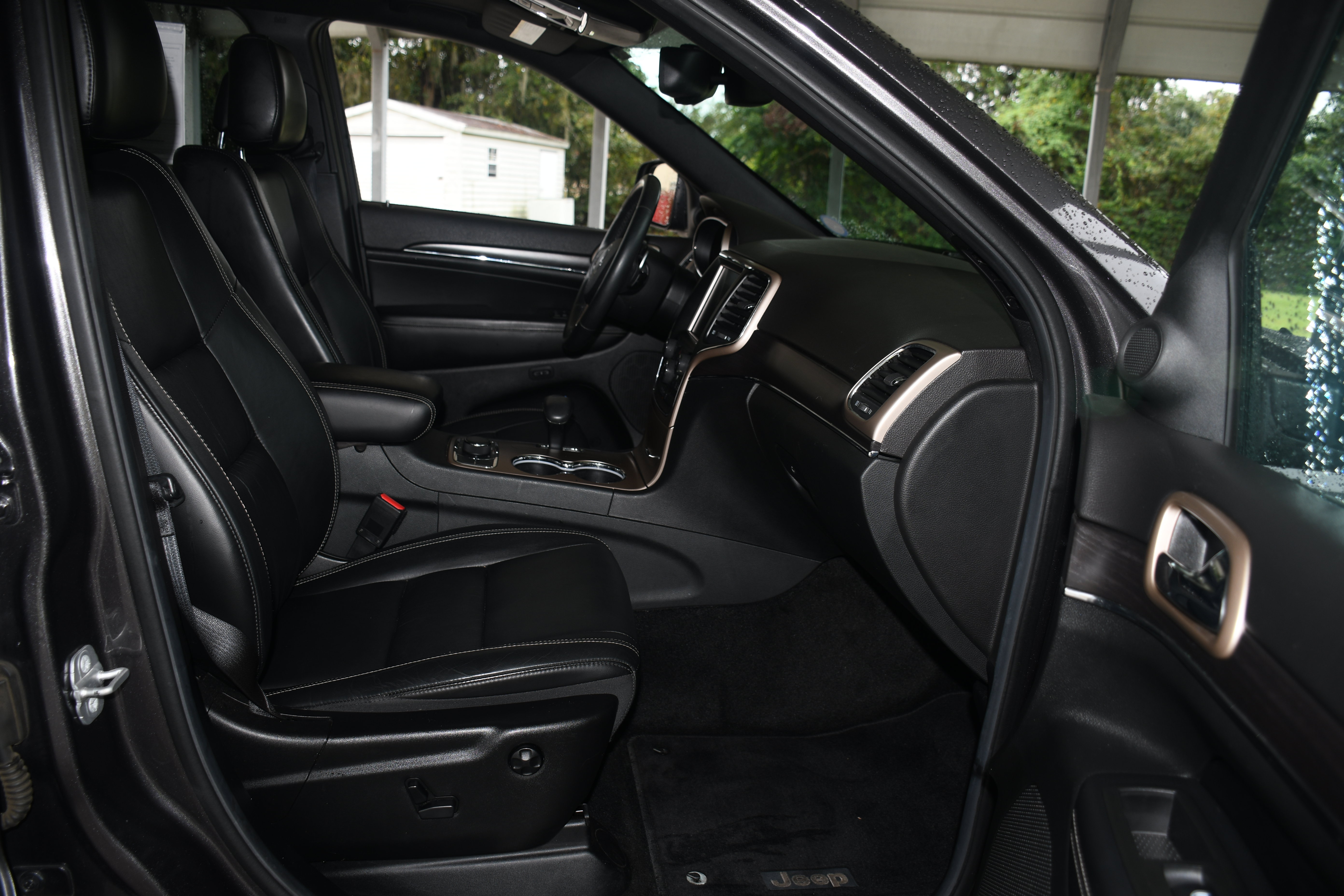 Used 2014 Jeep Grand Cherokee Limited AWD/4WD image 22