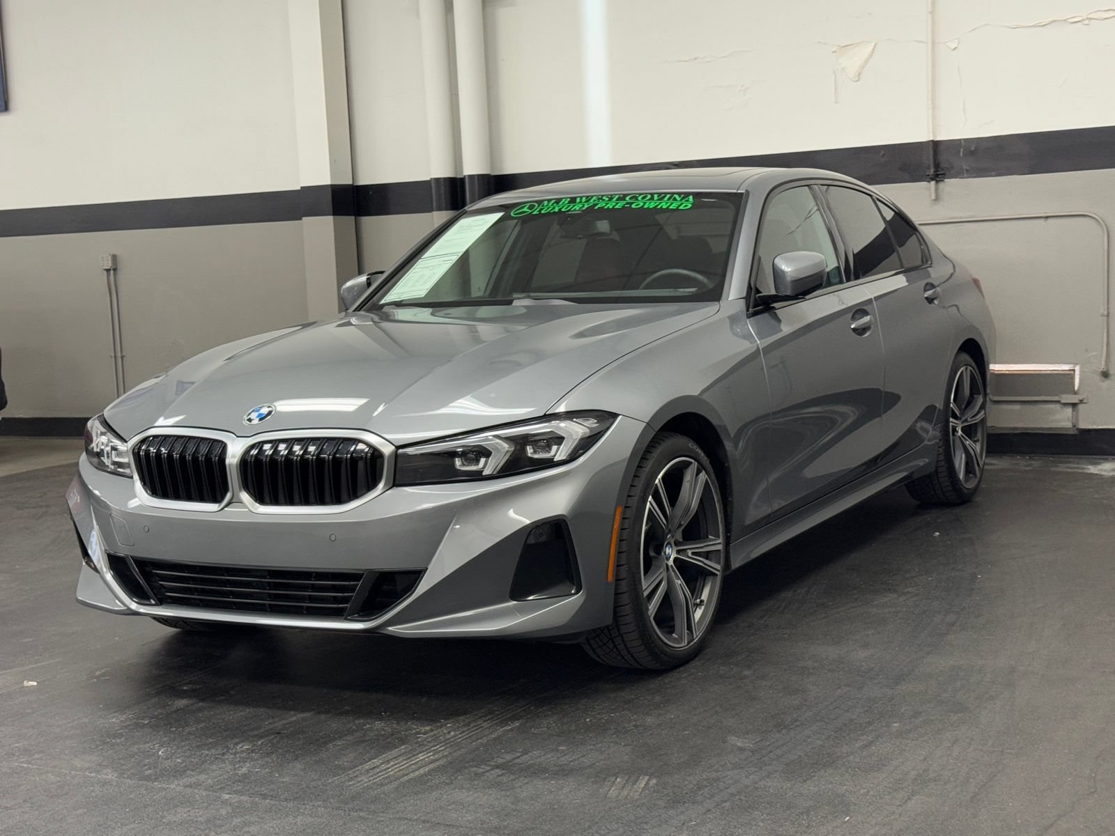 Used 2023 BMW 330i Sedan w/ Driving Assistance Package RWD image 7