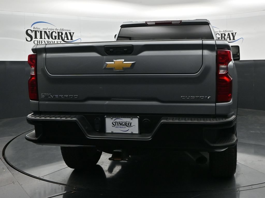 Used 2024 Chevrolet Silverado 2500 Custom w/ Custom Convenience Package AWD/4WD image 6