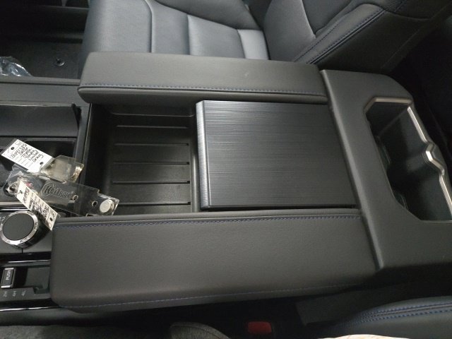 New 2026 Toyota Tundra Platinum AWD/4WD image 30