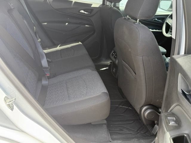 Certified 2024 Chevrolet Equinox LT w/ LPO, Floor Liner Package FWD image 11