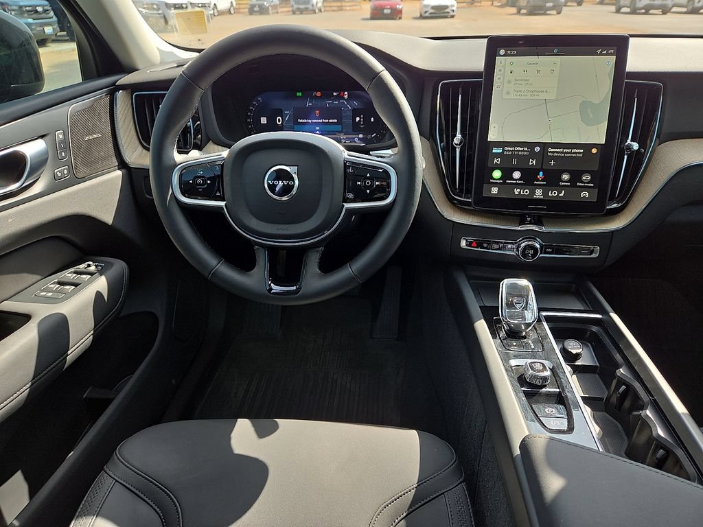 Used 2026 Volvo XC60 B5 Plus w/ Protection Package Premier AWD/4WD image 19