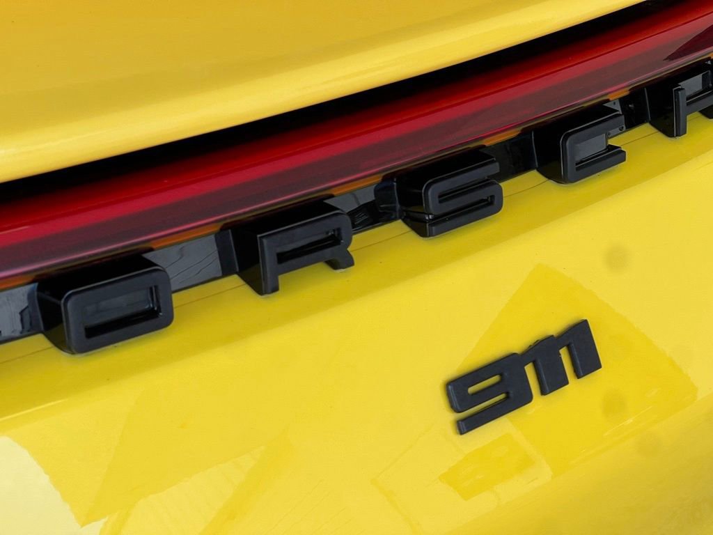 Used 2022 Porsche 911 Carrera image 33