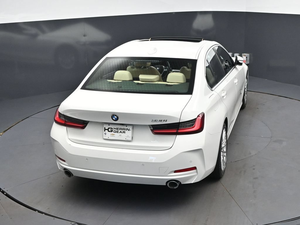 Certified 2023 BMW 330i Sedan w/ Driving Assistance Package RWD image 34