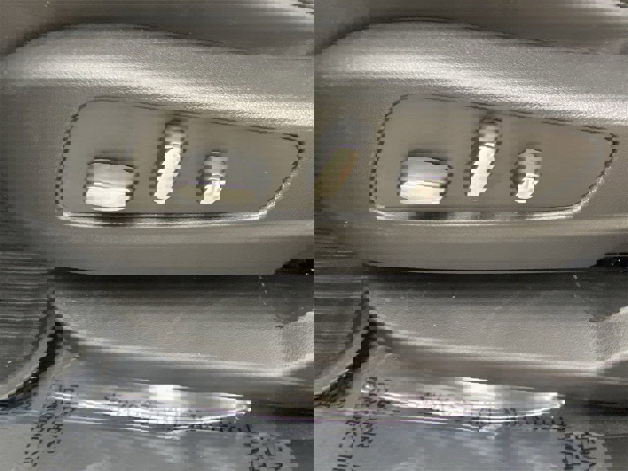 Certified 2024 Cadillac XT6 Sport w/ Platinum Package image 21