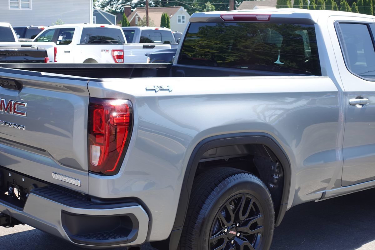 Used 2023 GMC Sierra 1500 Elevation AWD/4WD image 11