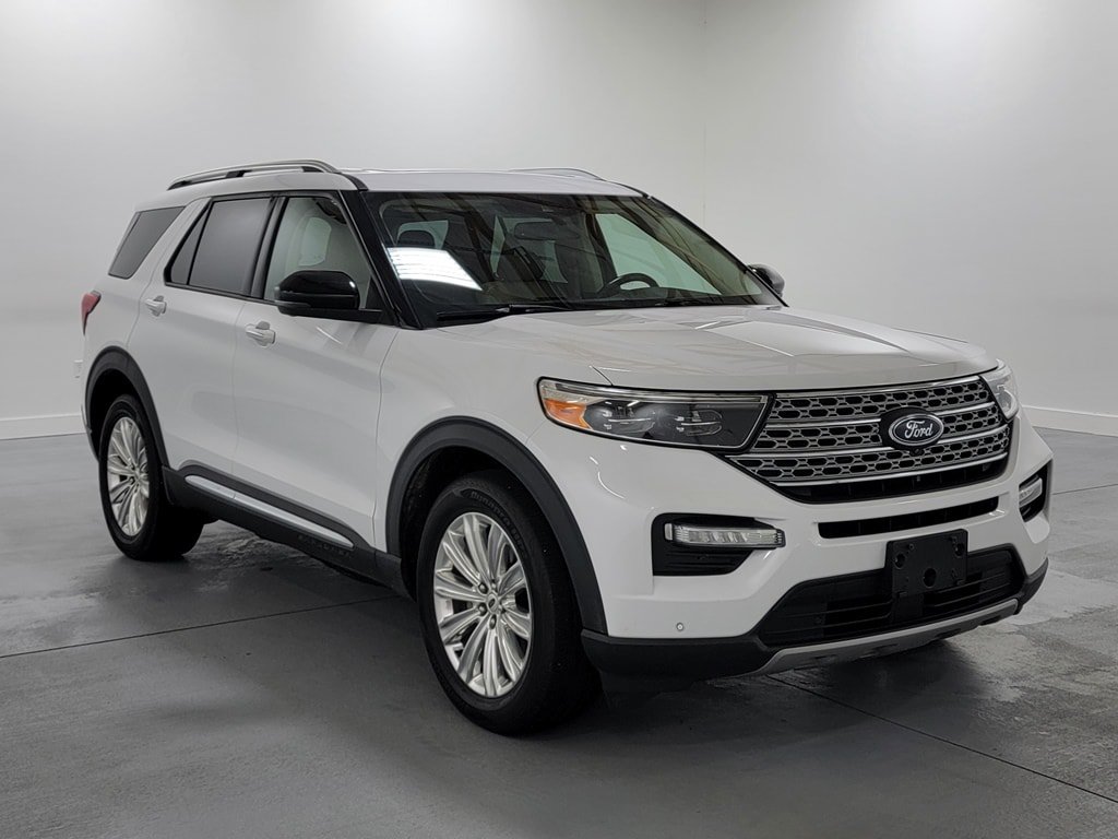 Used 2020 Ford Explorer Limited w/ Class III Trailer Tow Package AWD/4WD image 2