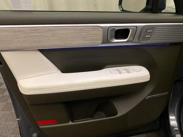 Used 2024 Hyundai Santa Fe Calligraphy image 10