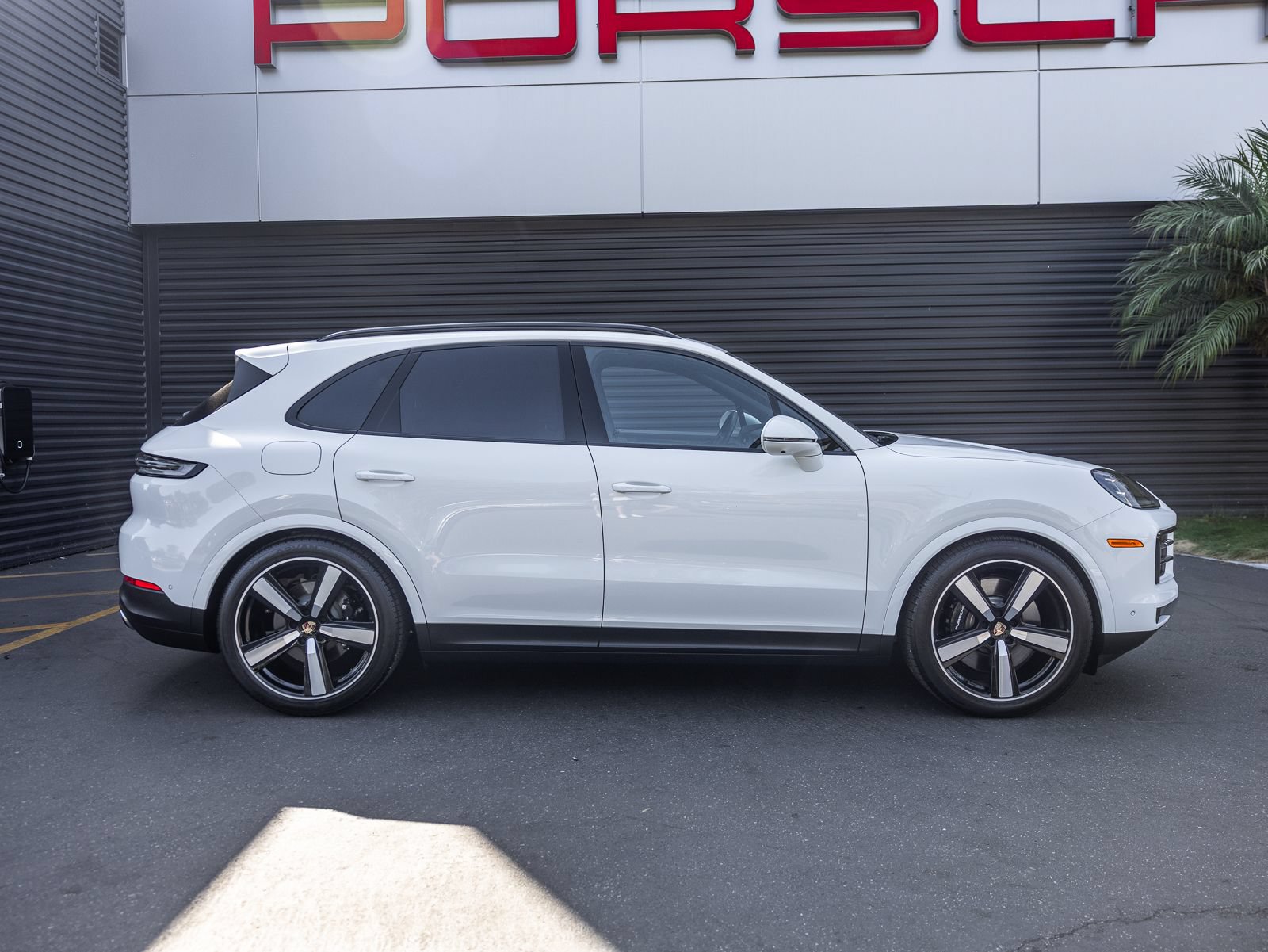 Certified 2026 Porsche Cayenne S AWD/4WD image 10