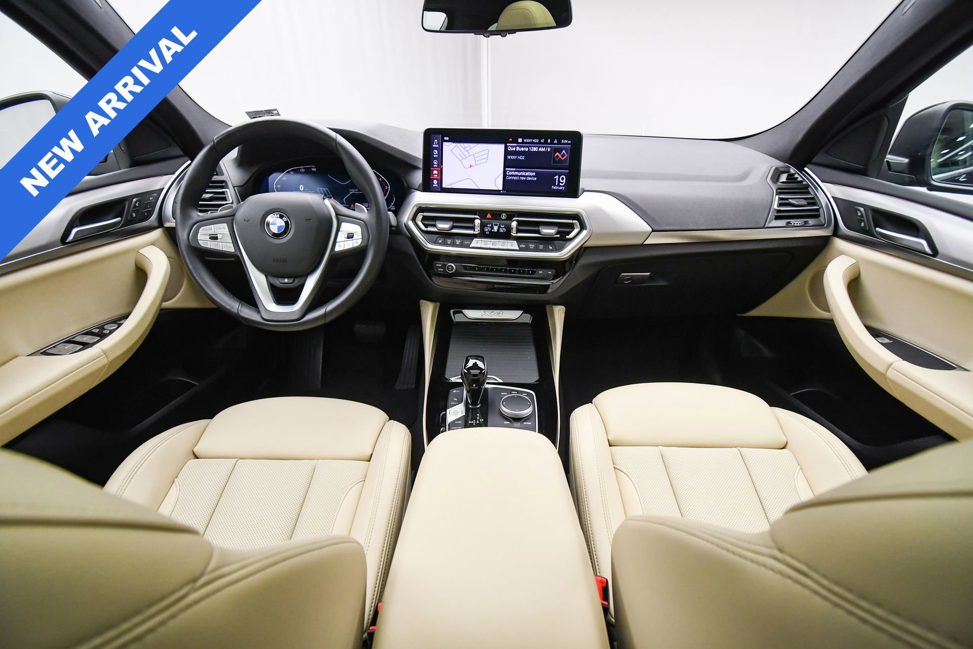 Used 2023 BMW X4 xDrive30i w/ Convenience Package image 13