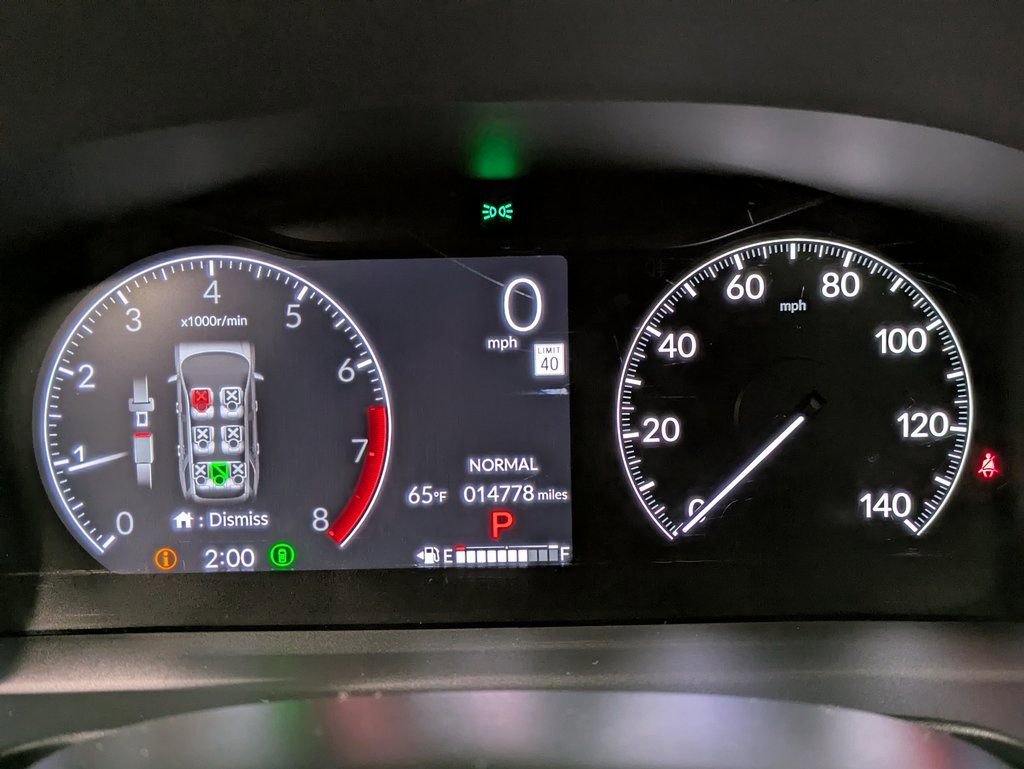 Used 2025 Honda Pilot TrailSport image 14