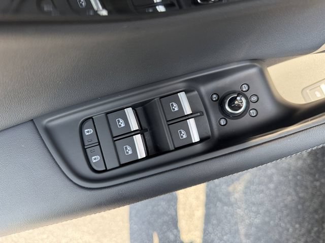 Used 2025 Audi Q7 3.0T Premium Plus AWD/4WD image 11