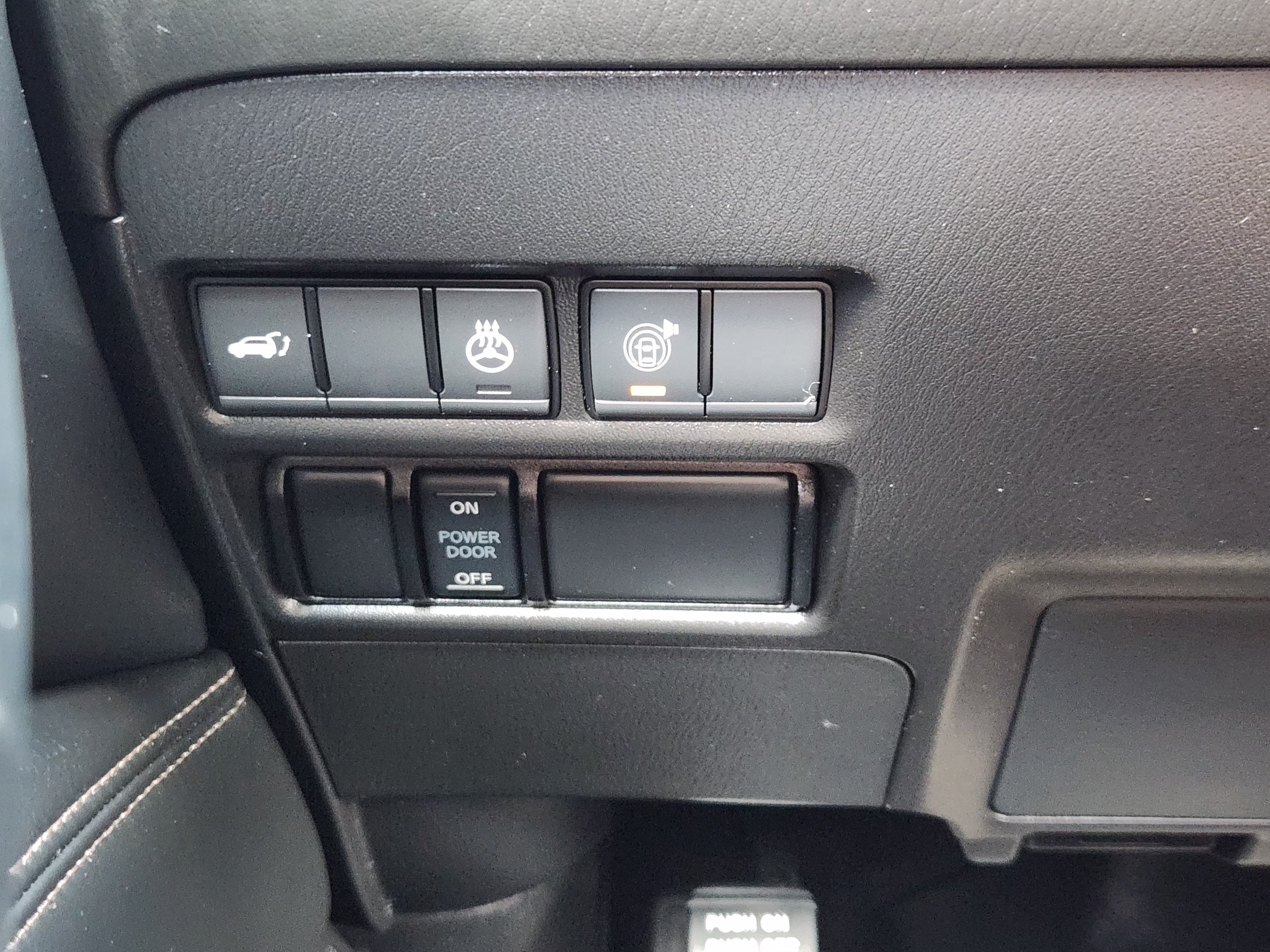 Used 2024 Nissan Armada Platinum w/ Captain's Chairs Package AWD/4WD image 22