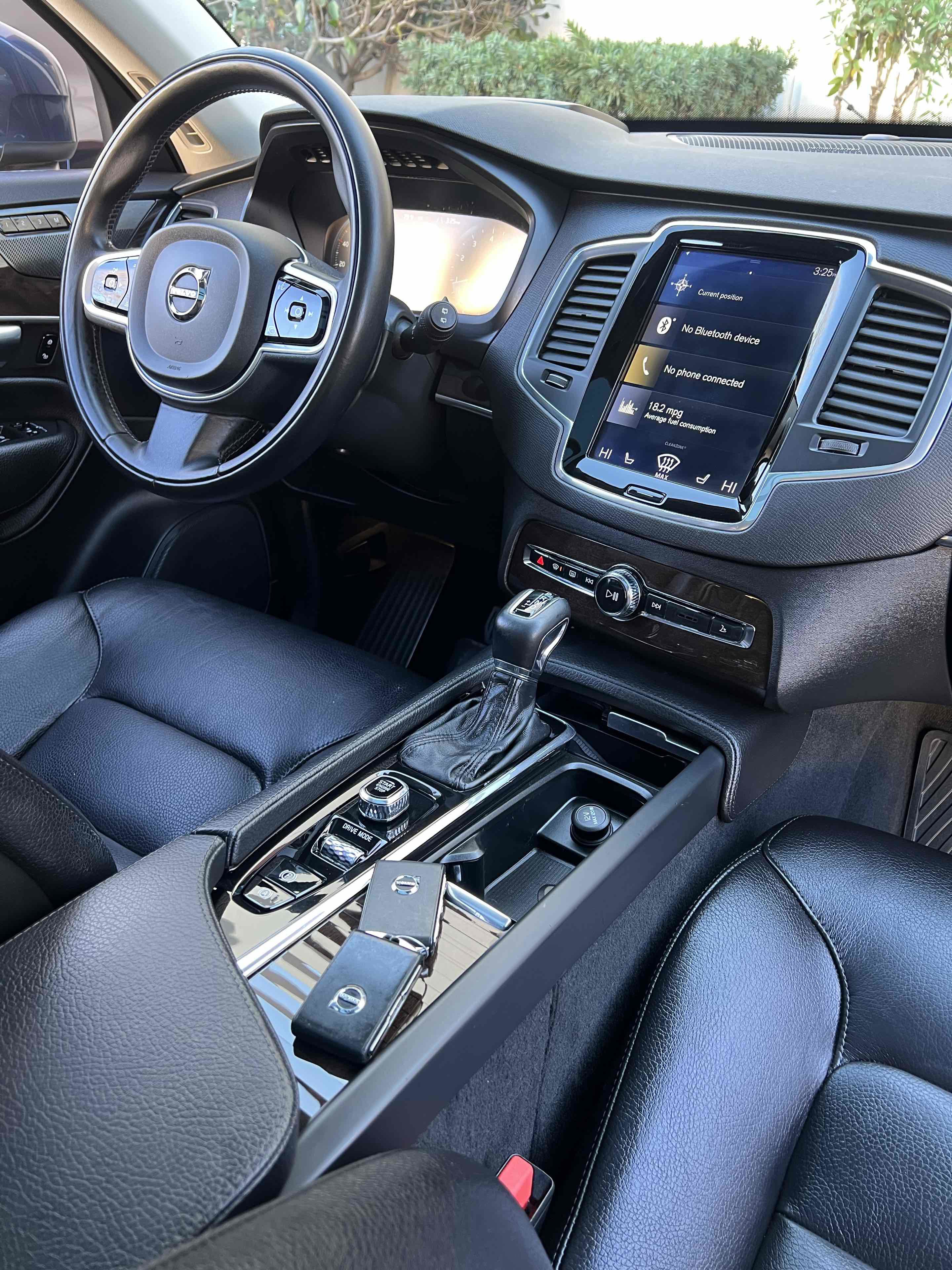 Used 2019 Volvo XC90 T6 Momentum w/ Advanced Package image 43