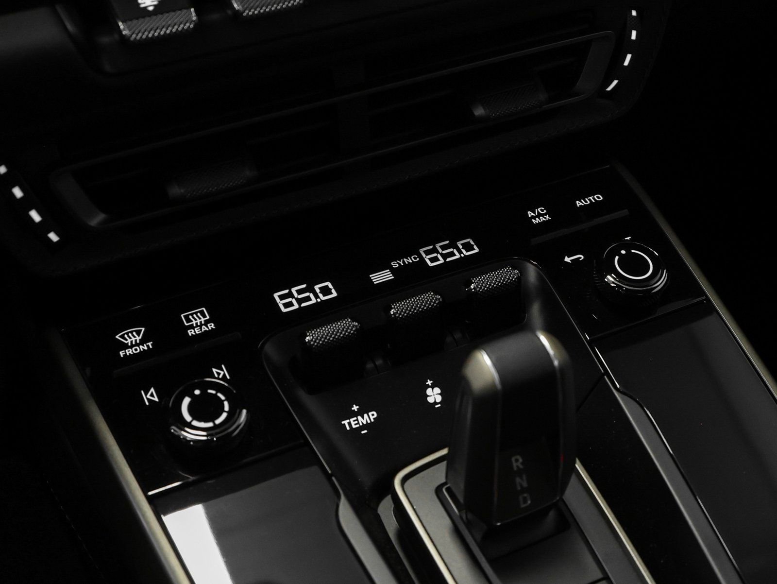 Certified 2025 Porsche 911 Turbo image 67