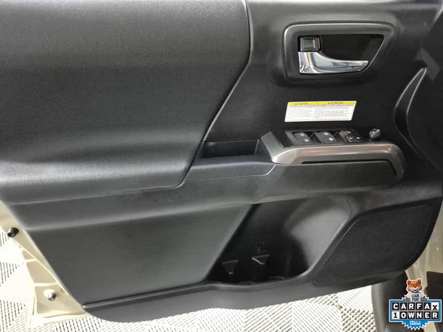 Certified 2020 Toyota Tacoma TRD Off-Road AWD/4WD image 26