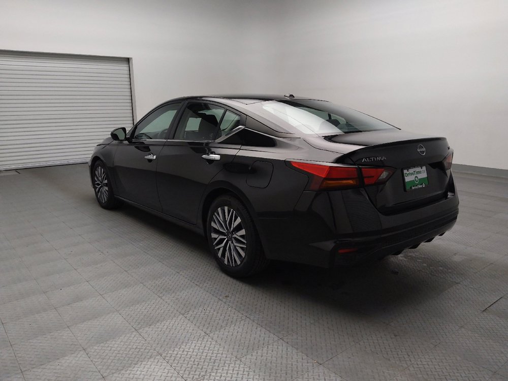 Used 2023 Nissan Altima 2.5 SV image 5