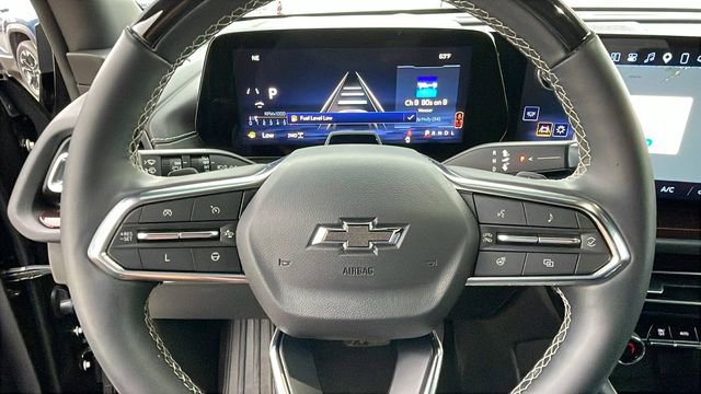 Used 2025 Chevrolet Traverse Z71 w/ Enhanced Driving Package AWD/4WD image 21