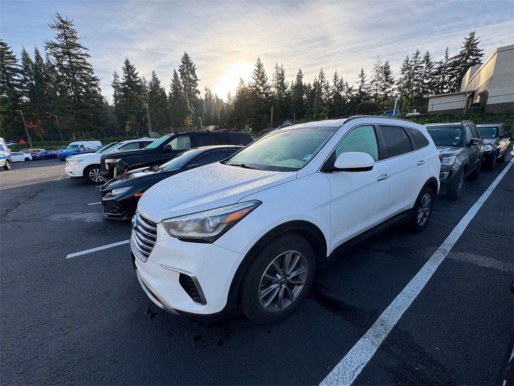 Used 2017 Hyundai Santa Fe SE