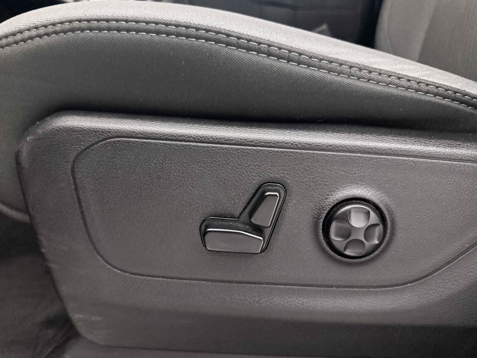 Used 2020 RAM 1500 Big Horn AWD/4WD image 24