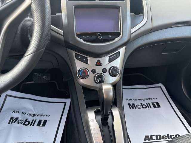 Used 2016 Chevrolet Sonic LT w/ Fun and Sun Package image 16