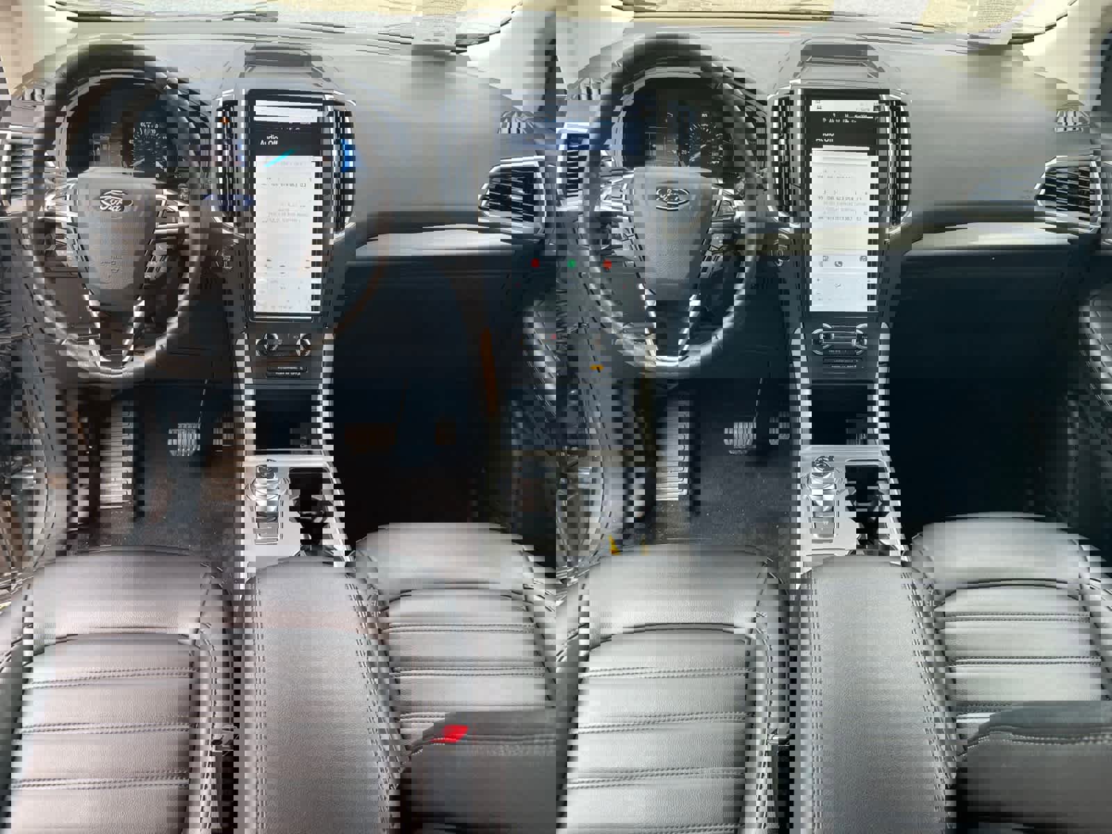 Certified 2024 Ford Edge SEL w/ Convenience Package image 11