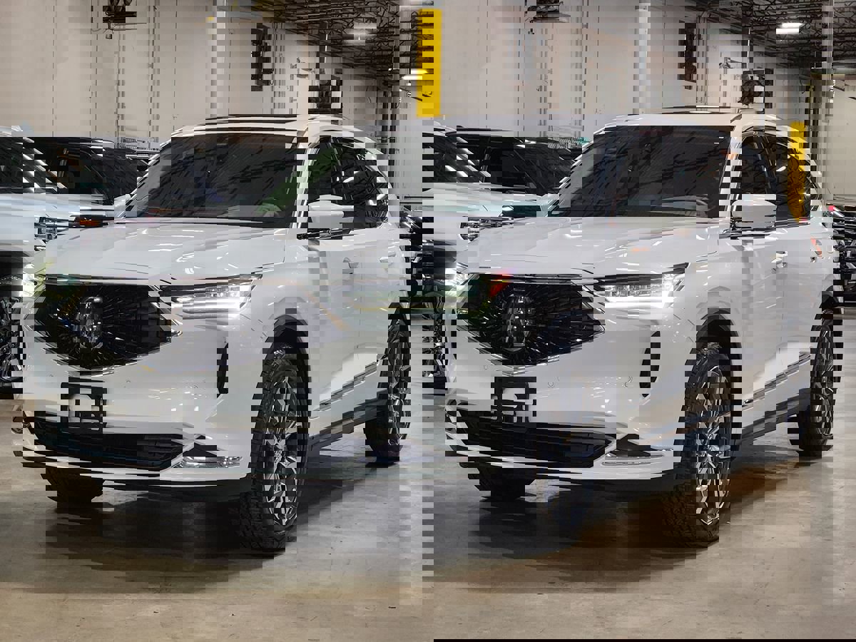 Used 2024 Acura MDX FWD w/ Technology Package image 4