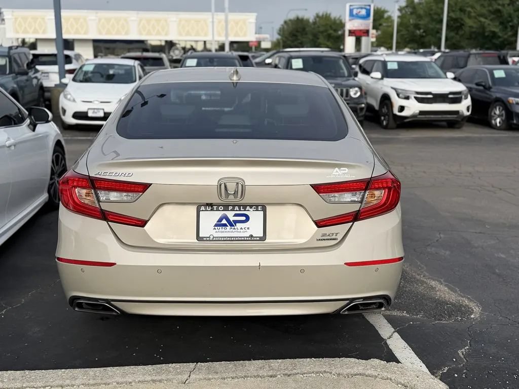 Used 2020 Honda Accord Touring image 5