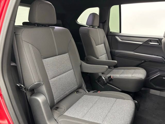 New 2026 GMC Acadia Elevation image 36