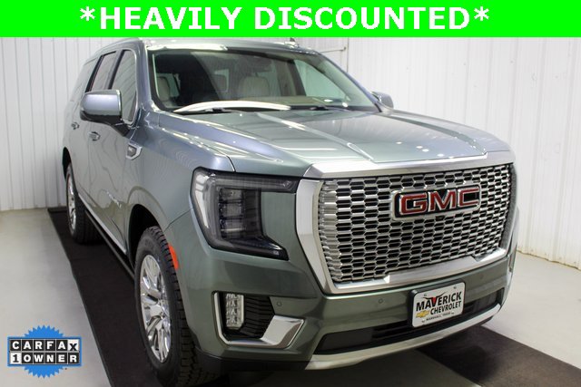 Used 2023 GMC Yukon Denali w/ Max Trailering Package image 1