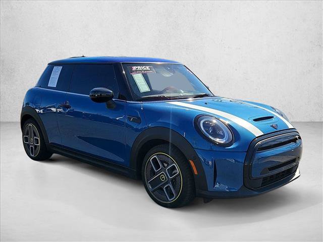 Used 2024 MINI Cooper SE FWD image 3