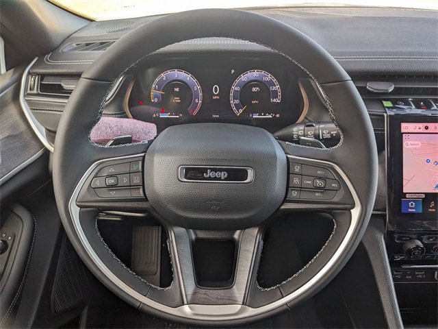 New 2025 Jeep Grand Cherokee Limited image 17