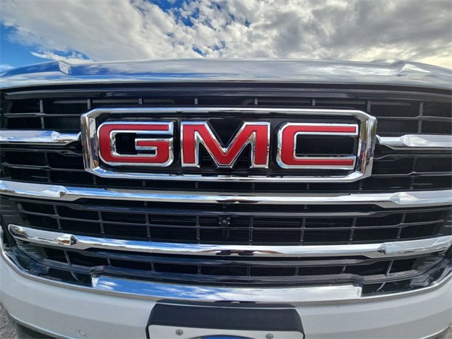 New 2026 GMC Yukon Elevation image 32
