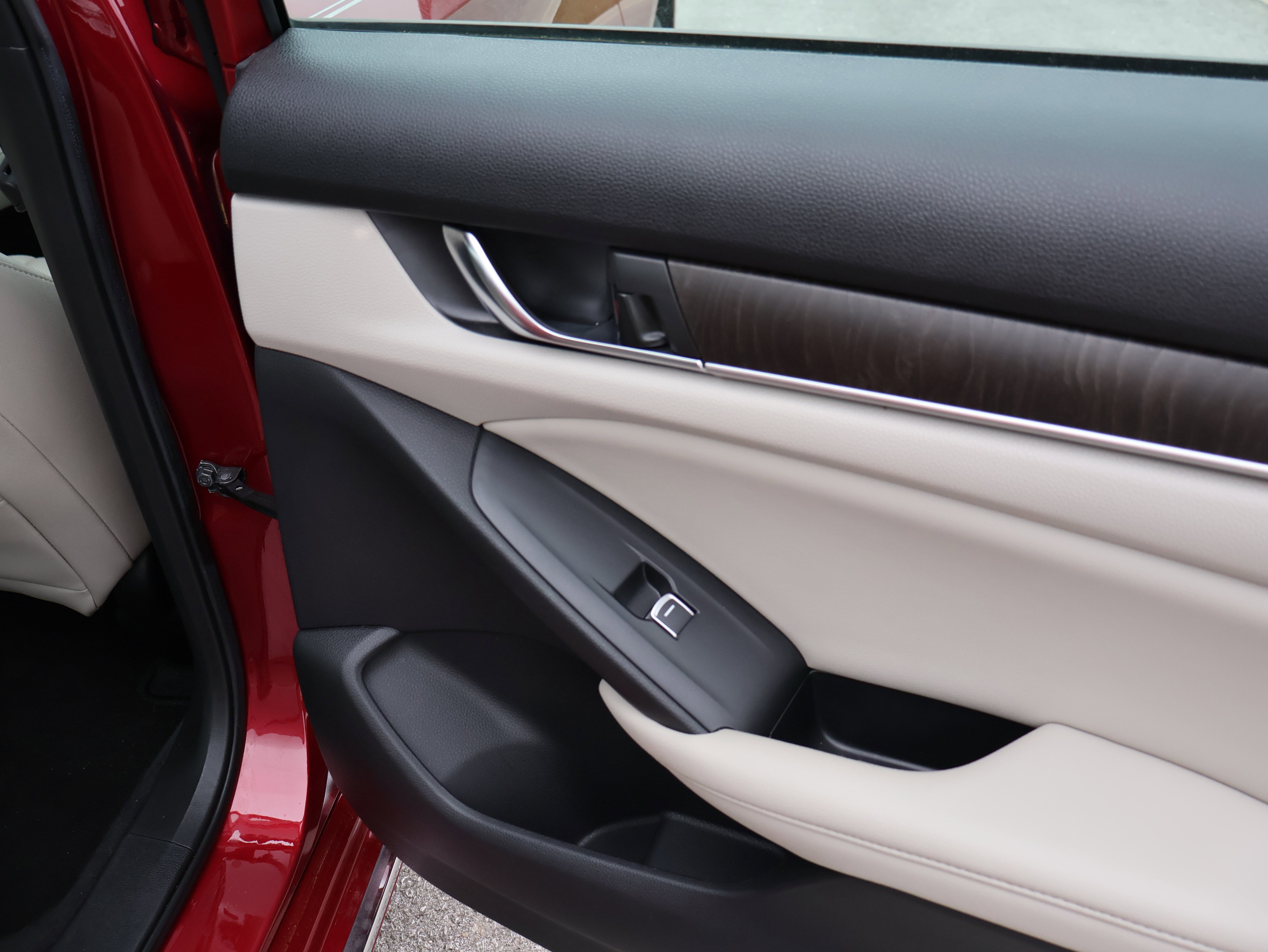 Used 2021 Honda Accord EX-L image 14