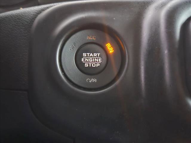 Used 2022 Jeep Gladiator Willys image 17