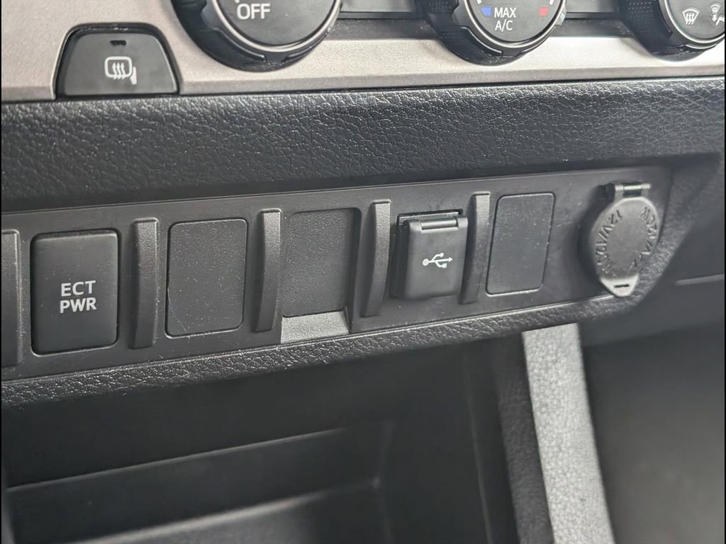 Used 2023 Toyota Tacoma SR5 RWD image 16