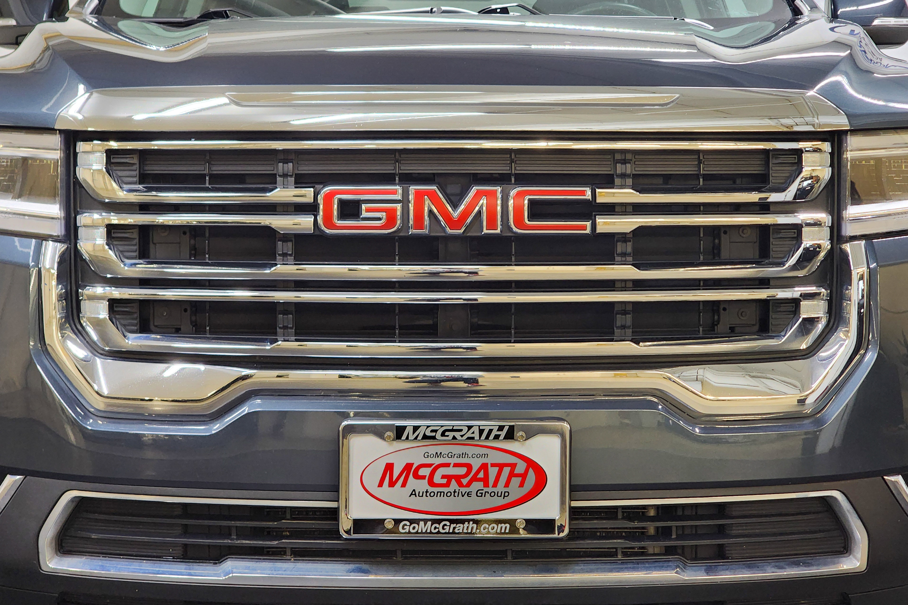 Used 2020 GMC Acadia SLE image 12