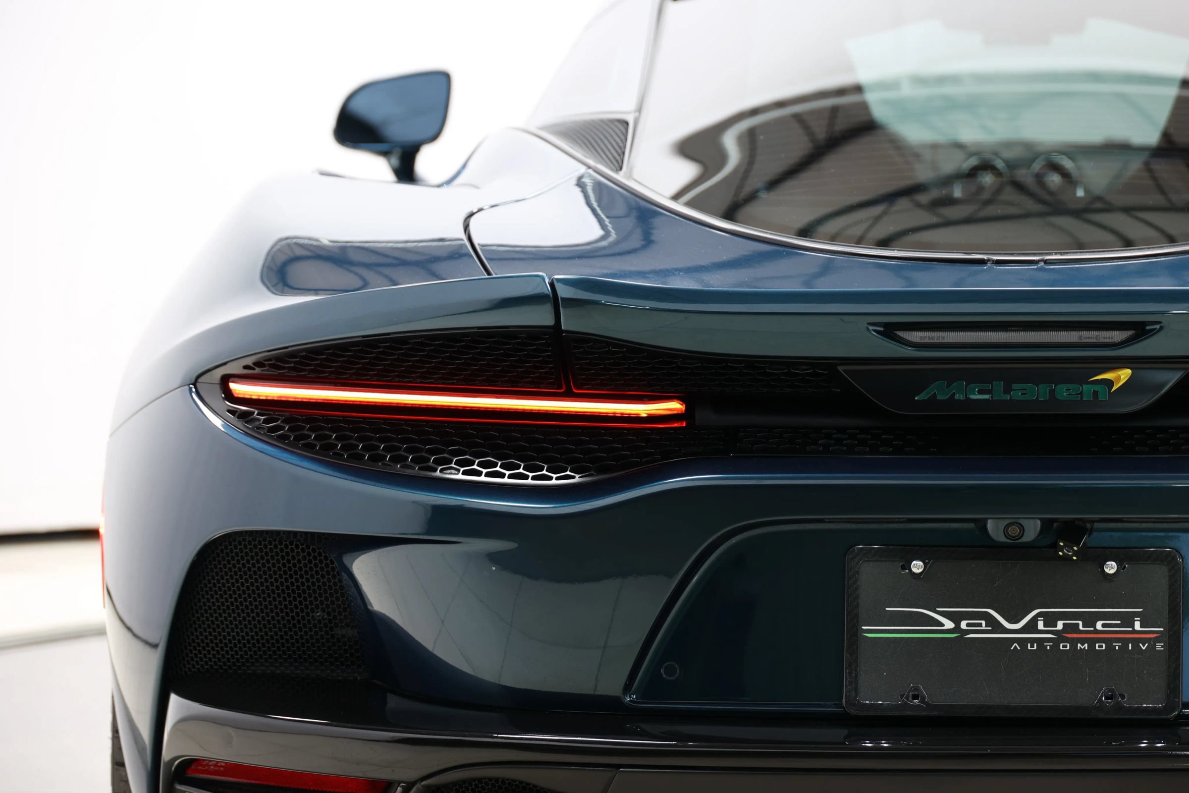 Used 2021 McLaren GT RWD image 60